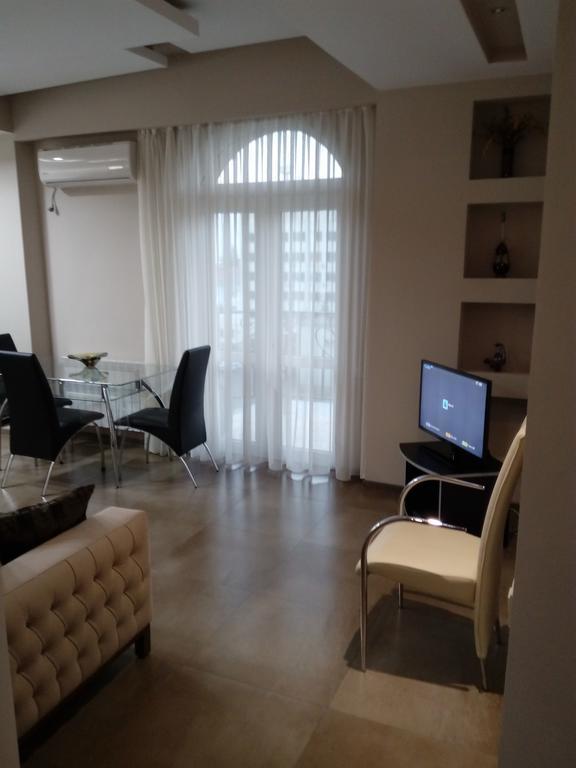 Apartment On Rustaveli Batumi Exteriér fotografie